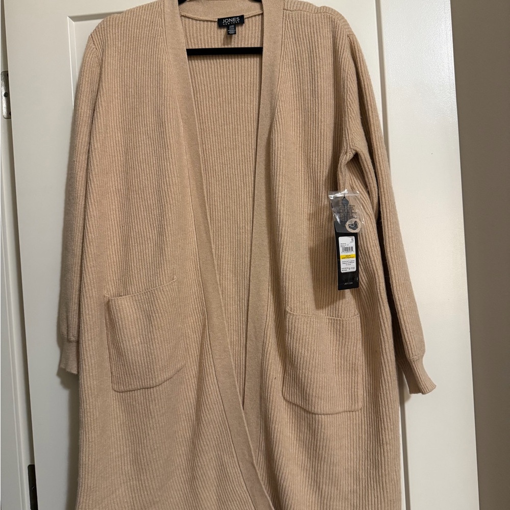 🔥SALE🔥NWT Jones New York Women's Beige Cardigan Sweater